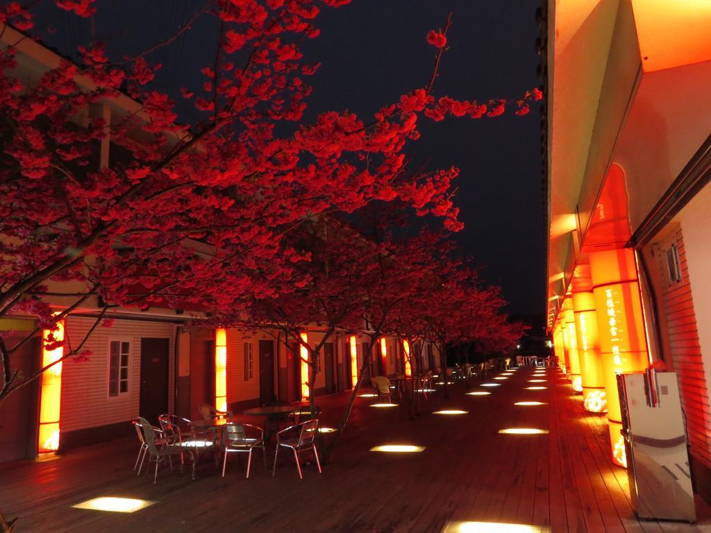 Sanyi Sakura Resort Esterno foto